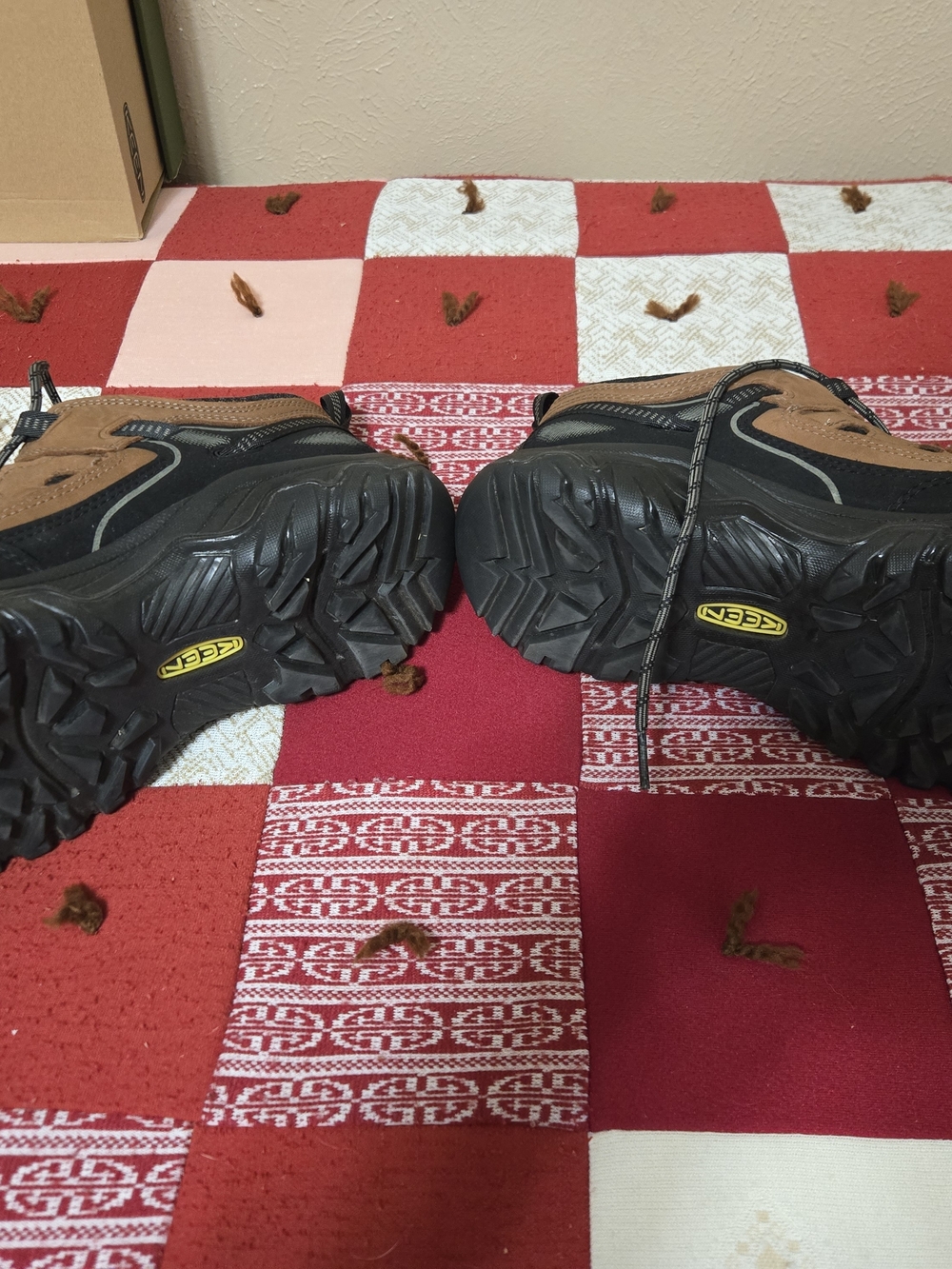 KEEN Brown and Black Outdoor Shoe - Men's - Picture 2 of 5